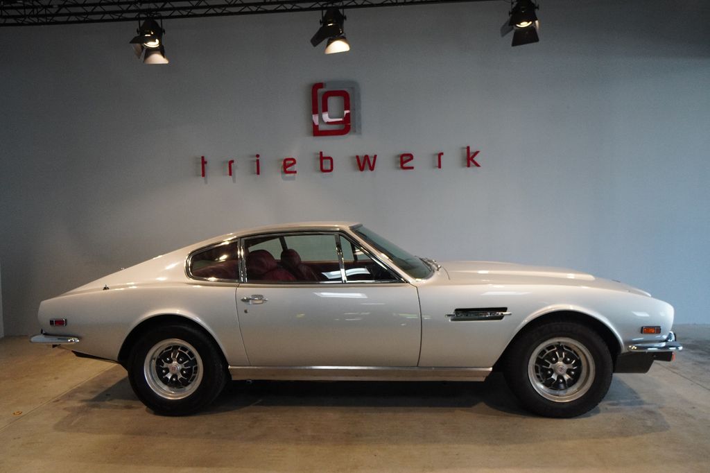 Angebot ansehen Aston Martin DBS