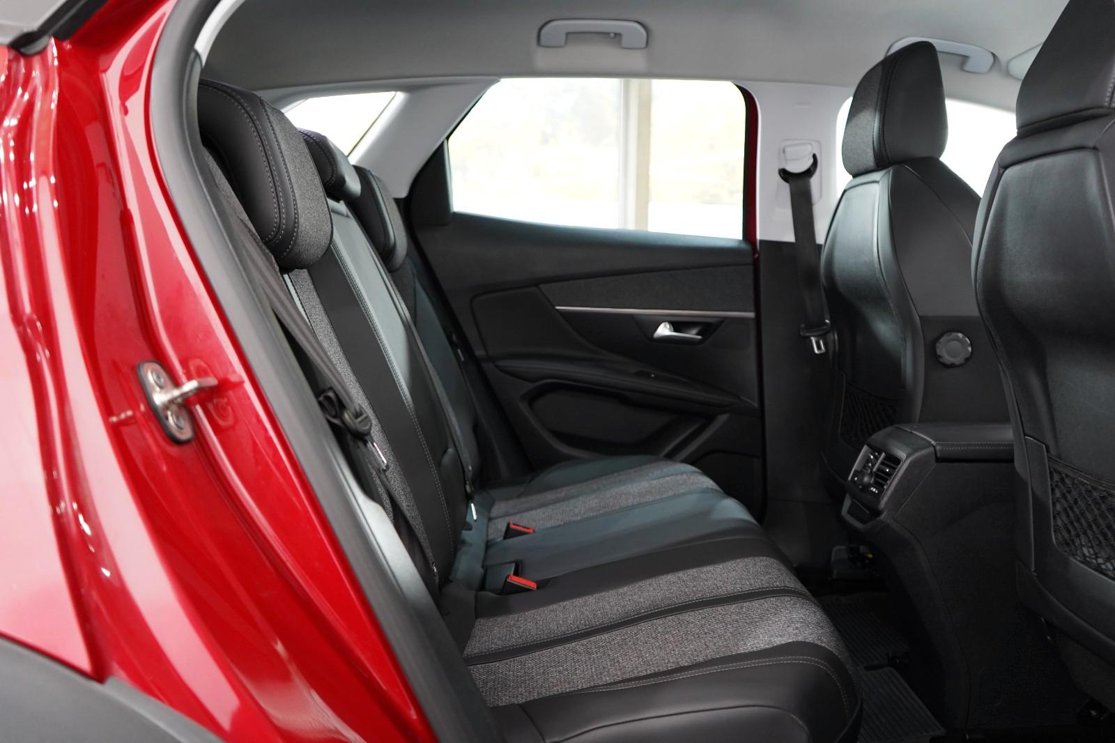Peugeot 3008 Allure*Automatik*2.Hand*Kamera*Navi*