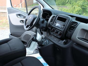 Renault Trafic - 6