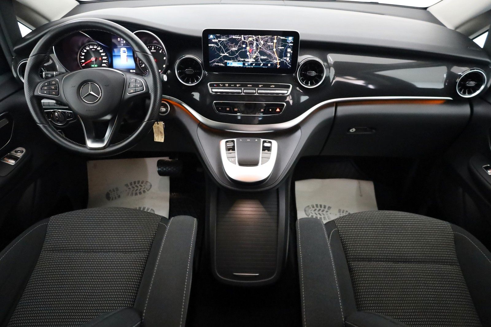 Fahrzeugabbildung Mercedes-Benz V 220 d RISE kompakt,Navi,SH,Carplay,Kamera,AHK