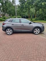 Opel Grandland (X) 1.2 Turbo 96kW, wenig KM! - Opel Grandland (X) von privat