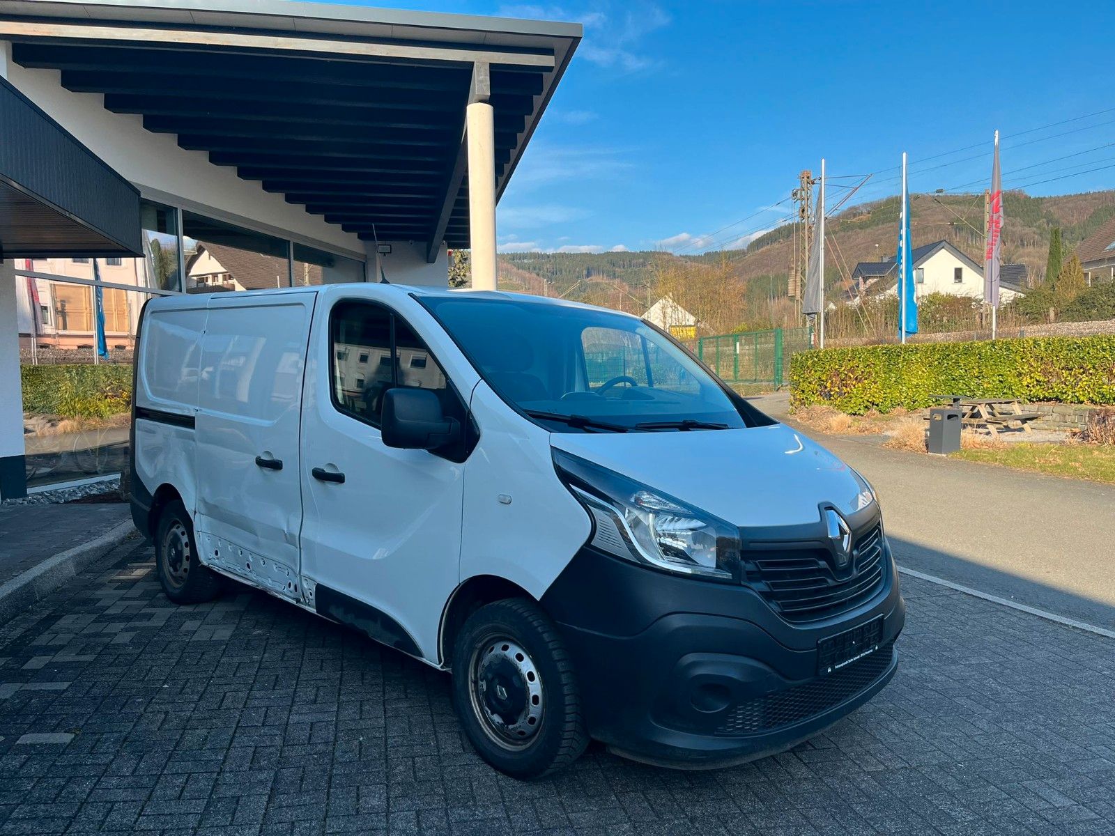 RENAULT Trafic