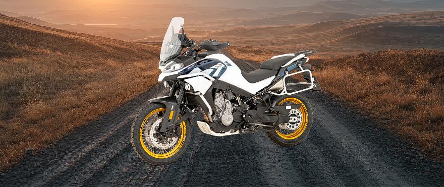 CFMOTO 800MT EXPLORE | Koffer | LED