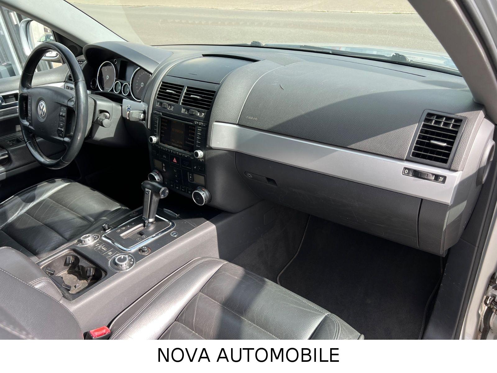 Volkswagen Touareg 2005 — photo 11