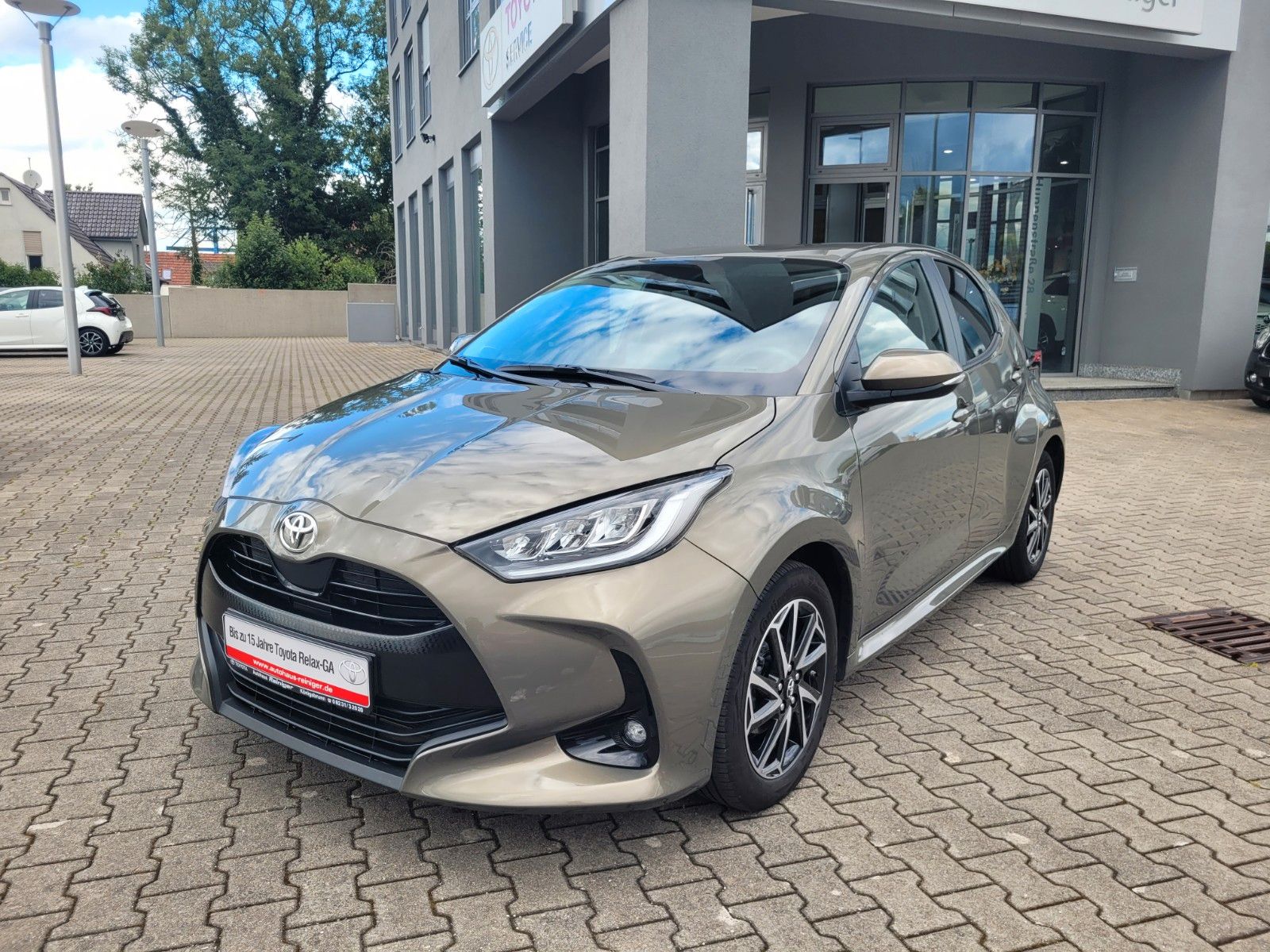 Toyota Yaris - 1