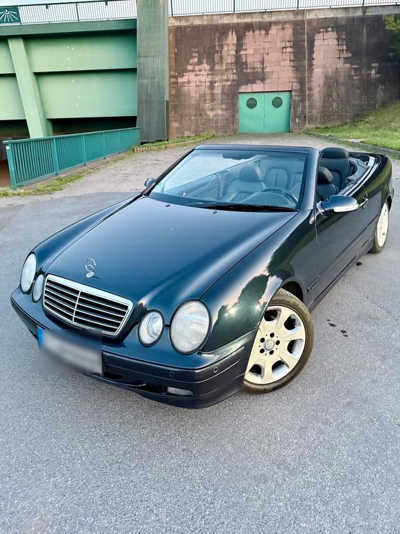 Mercedes-Benz CLK 200