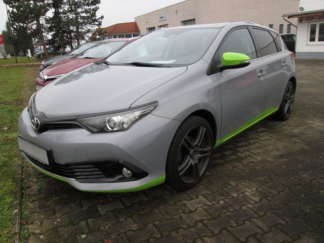 Toyota Auris 1.2T  Team Deutschland S/S