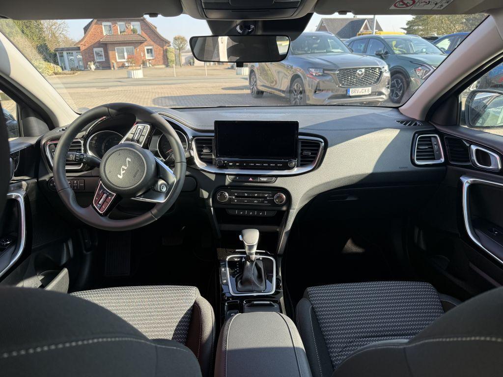 Kia Ceed SW 1.5 T-GDI DCT7 OPF Vision