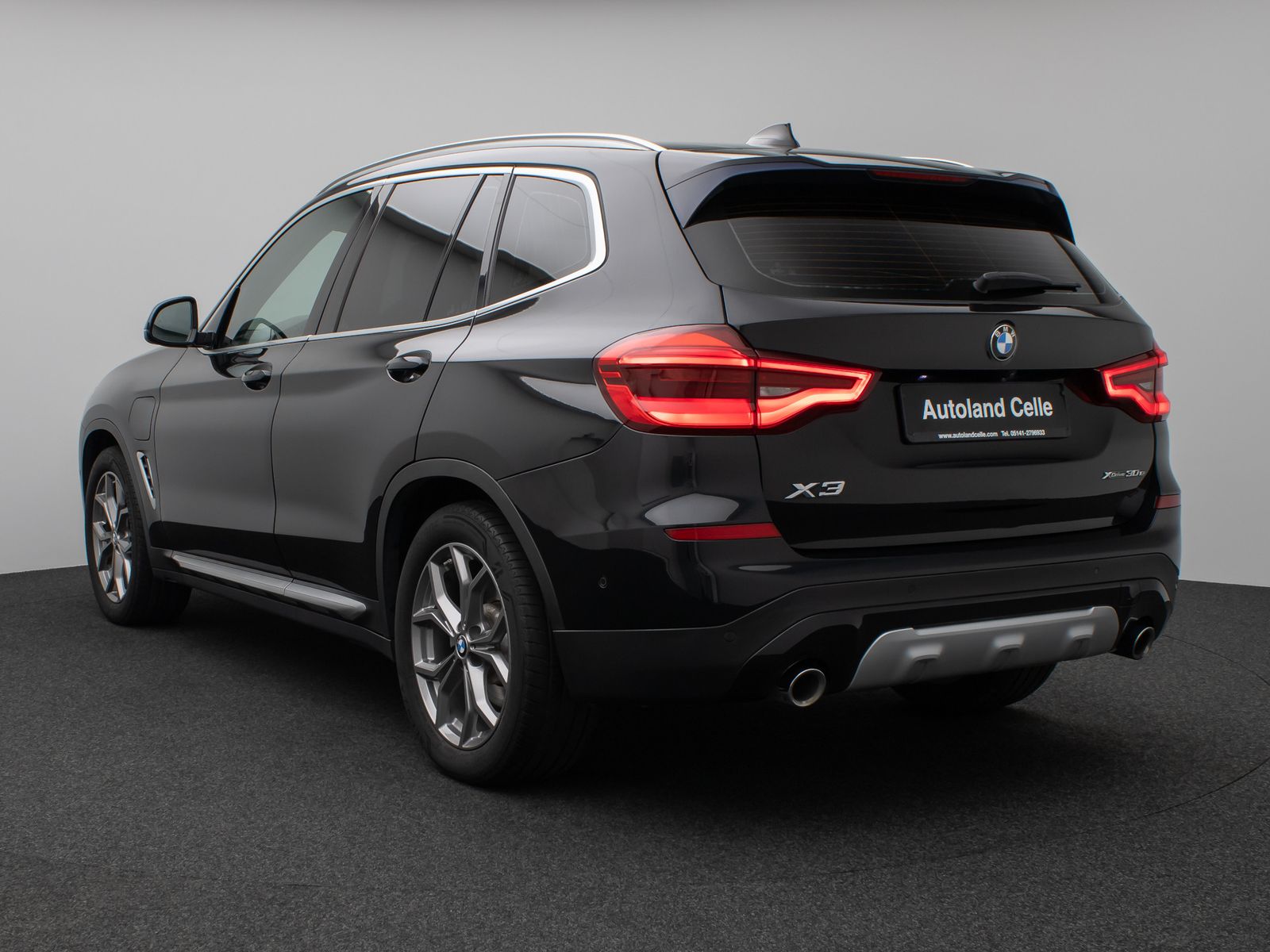 Fahrzeugabbildung BMW X3 xD30e xLine Kamera DAB HiFi Komfort Sport LED