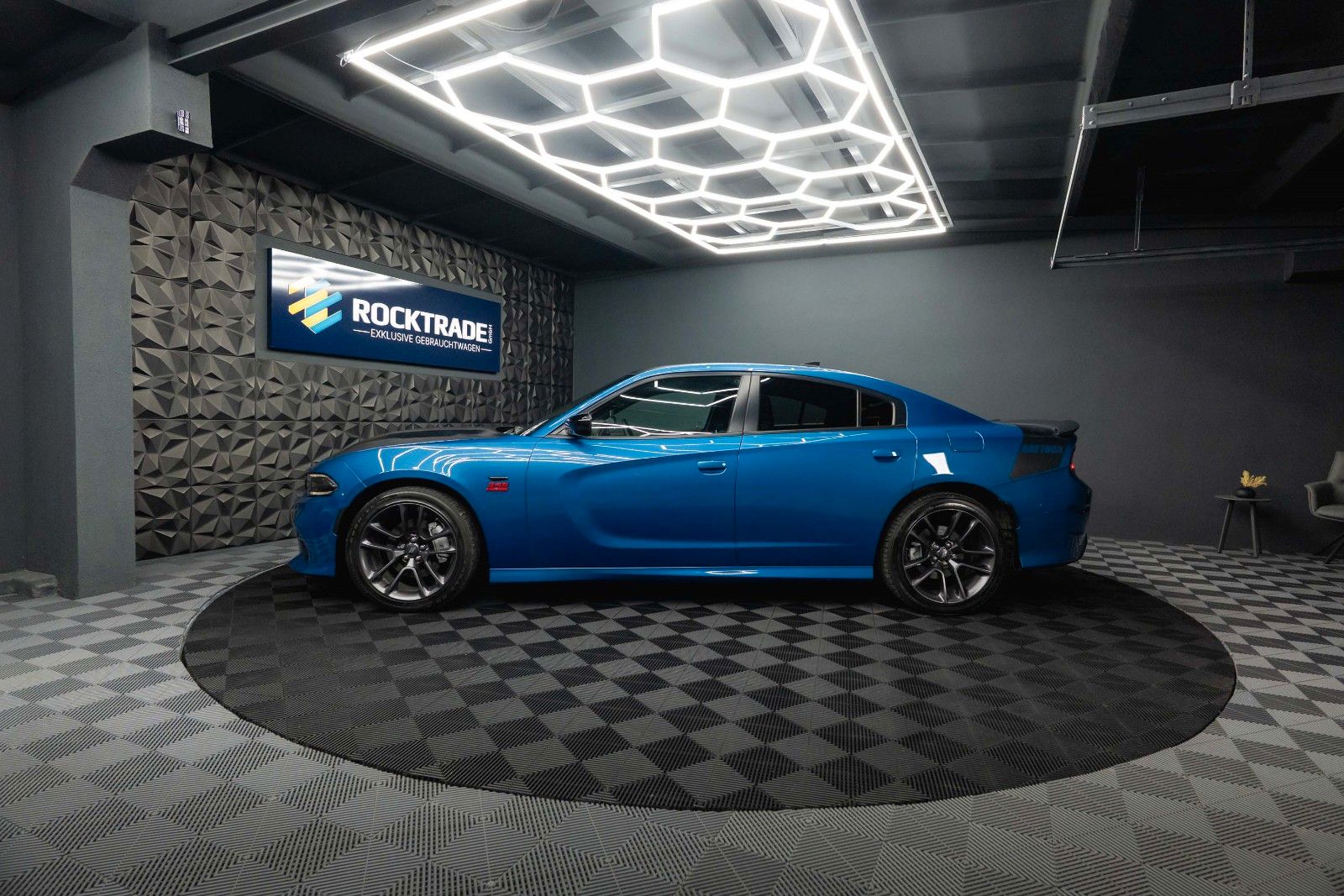 Fahrzeugabbildung Dodge Charger 5.7 V8 HEMI R/T DAYTONA Performance