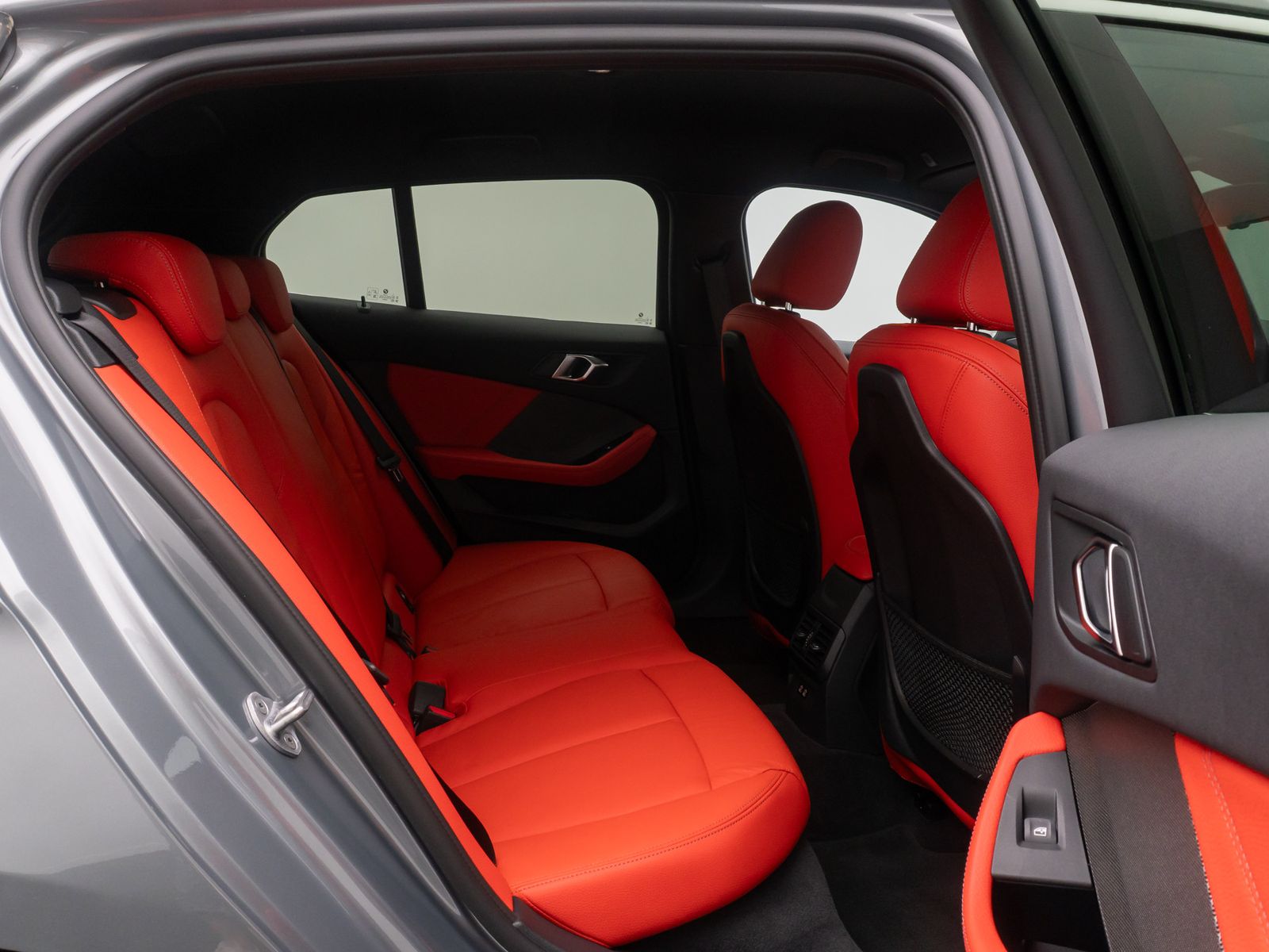 Fahrzeugabbildung BMW 120i M Sport HUD Kamera DAB H/K Alarm LED 18Zoll