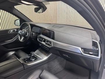 BMW X5 - 11