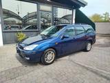 Ford Focus 1.8 Ghia uni-pro - Ford Focus aus 2003: Kombi
