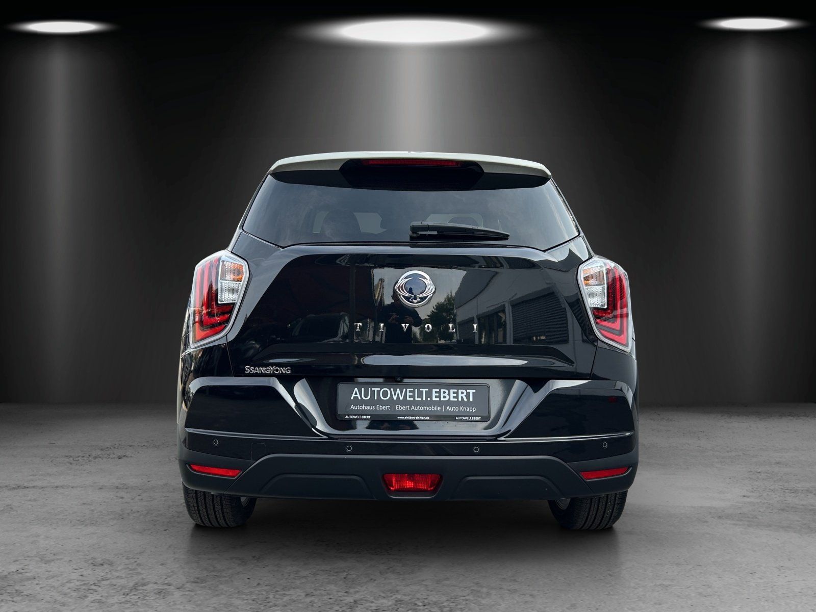 Fahrzeugabbildung Ssangyong Tivoli Fizz 1.5 T-GDI KAMERA/SHZ/NAVI/TEMPOMAT/