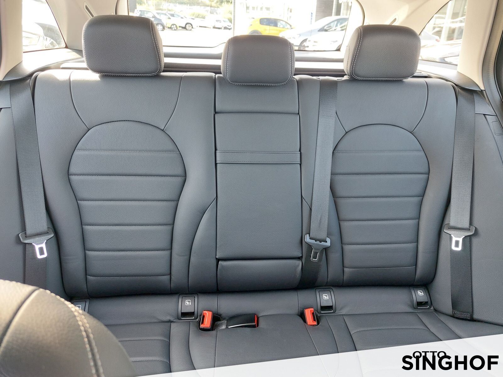 Fahrzeugabbildung Mercedes-Benz C 200 T Avantgarde +dyn.LED+Comand+Rü Kam+Leder+