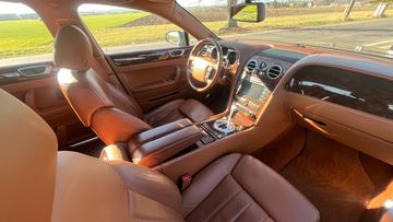 2005 Bentley CONTINENTAL FLYING SPUR — миниатюра 14