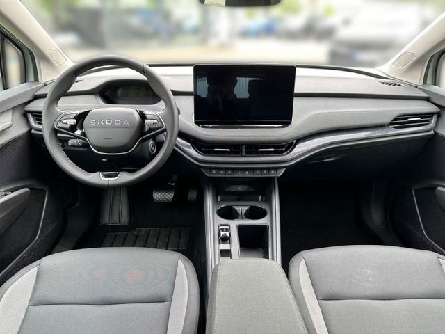 Elroq 50 Tour Studio *NAVI*LED*KEYLESS*LANEASS*