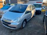 Citroën Xsara Picasso - silberne Citroën Xsara Picasso