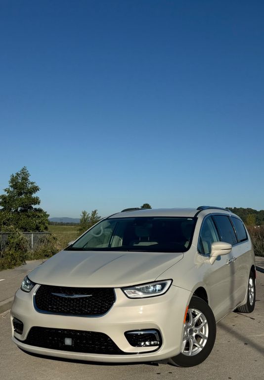 Image of Chrysler Pacifica