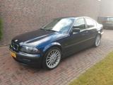 BMW 323i - e46 - BMW 323: 323i E46
