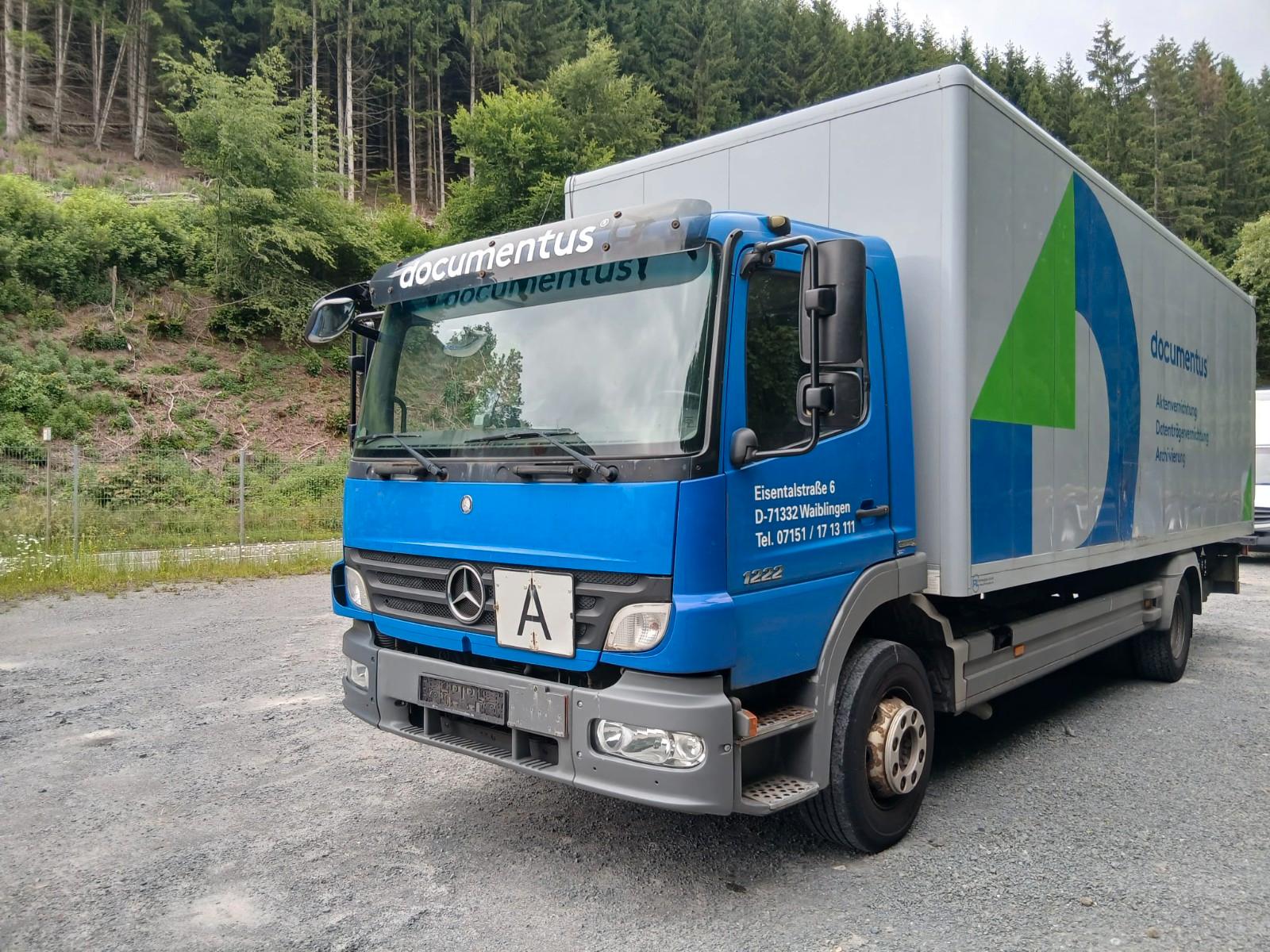 Mercedes-Benz 1222 Atego ** Koffer / LBW / Blatt / Klima **