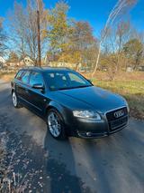 Audi a4 b7 2,0 Tdi 140 ps  top zustand - Audi A4 aus 2007: TDI