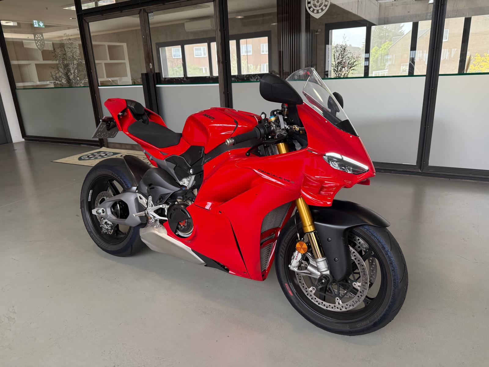 Ducati Panigale V4S mit Trockenkupplung