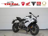 Triumph DAYTONA 660  - TRIUMPH DAYTONA 660