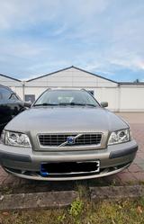 Volvo Auto Volvo V40 in sehr guten Zustand - Volvo V40 Gebrauchtwagen in Hamburg