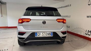 Volkswagen T-Roc - 4