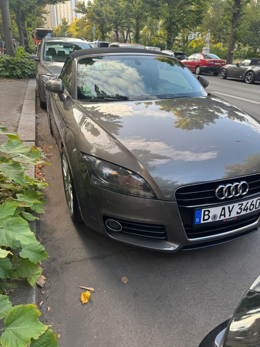 Audi TT Roadster 2.0 TFSI S-Line S-tronic -