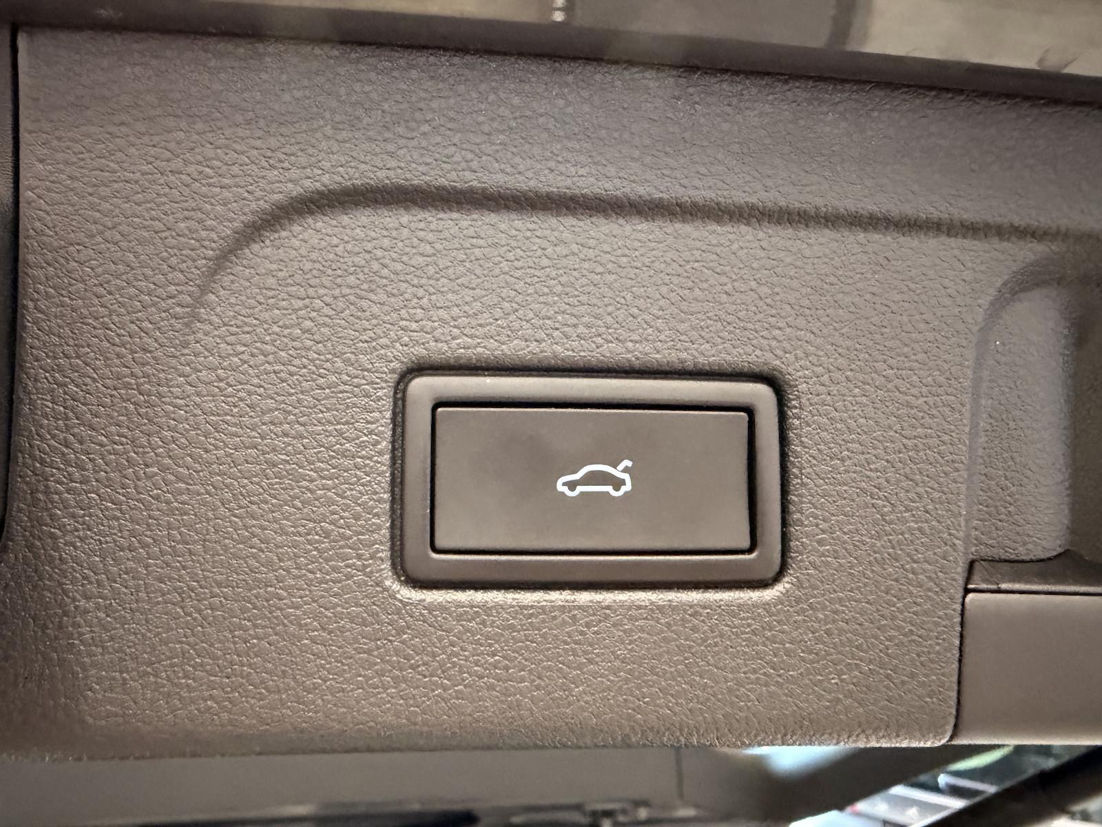 Volkswagen Touran 2,0TDI DSG Goal 7 Sitze NAVI AHK, миниатюра 23