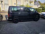 Volkswagen T5 Caravelle - 8-Sitzer Autos