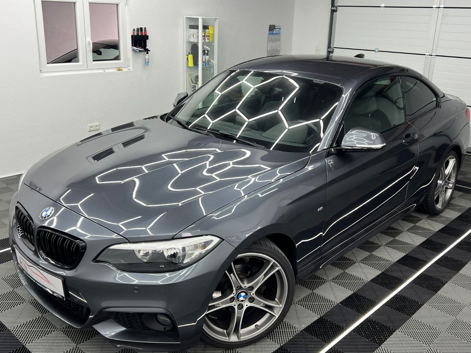 Fahrzeugabbildung BMW 218 i Coupe M SPORT PAKET/SHZ/H&K/19 ZOLL/19%