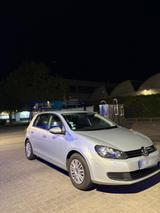 Volkswagen VW Golf 1.4 Benzin | 93.500 km | TÜV neu 0... - Volkswagen Golf aus 2011 mit Benzin-Antrieb: Kombi, 1.4