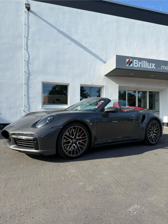 Porsche 992
