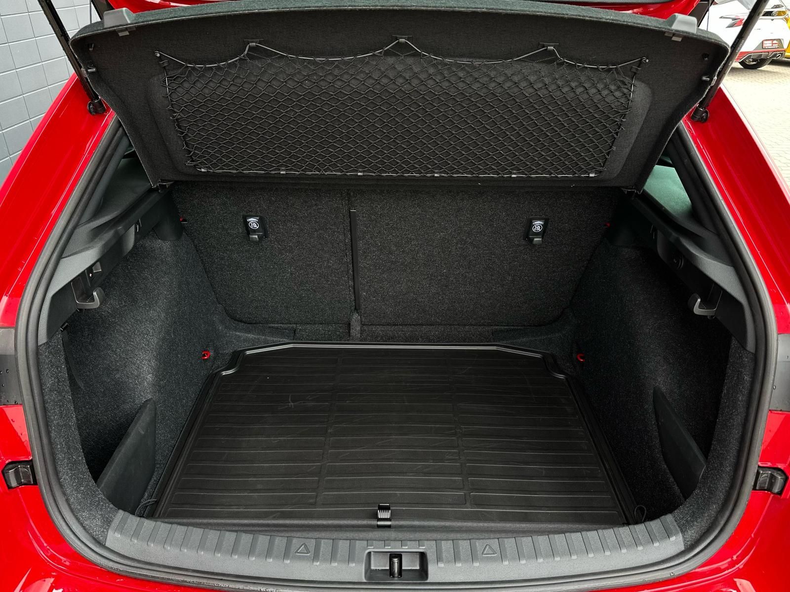 SKODA Scala 1.0TSI MONTE CARLO MATRIX#AHK#KEYLESS#SPUR - Image 7