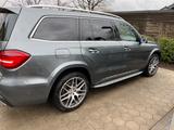 Mercedes-Benz GLS 500 4M AMG designo/MB100 Garantie neu - Mercedes-Benz GLS-Class: Grau