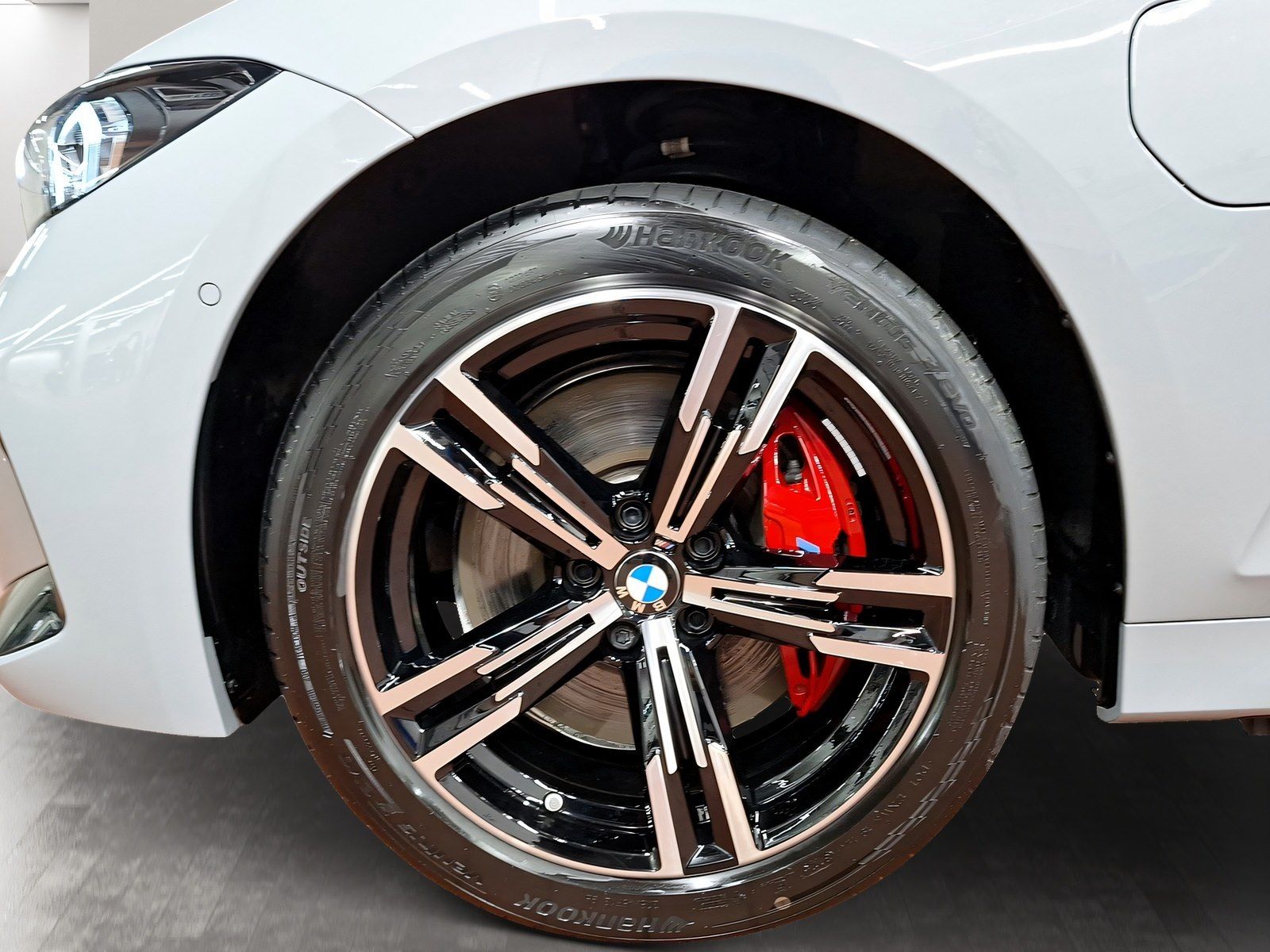 BMW 330 - Bild 9