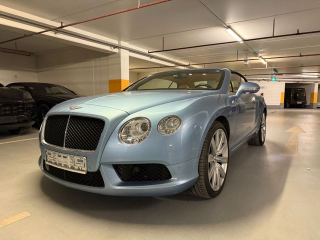 Bentley Continental GTC 4.0 V8 4WD