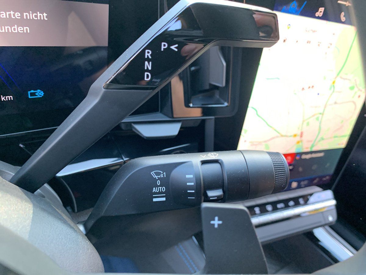 Renault Rafale - Bild 23