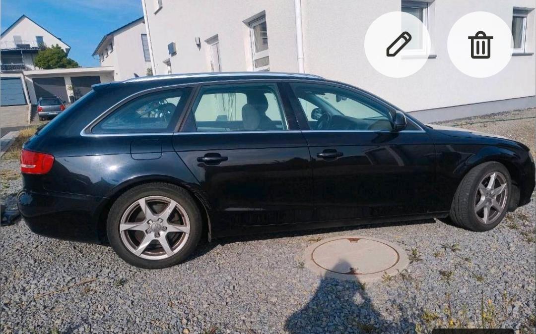 Audi A4 2009 — rear view