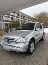 Mercedes-Benz Mercedes ML 500 - gebrauchte Mercedes-Benz ML 500 aus dem Jahr 2002