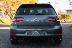 Fahrzeugabbildung Volkswagen Golf VII Lim. R 4Motion*top*8-fach bereift*