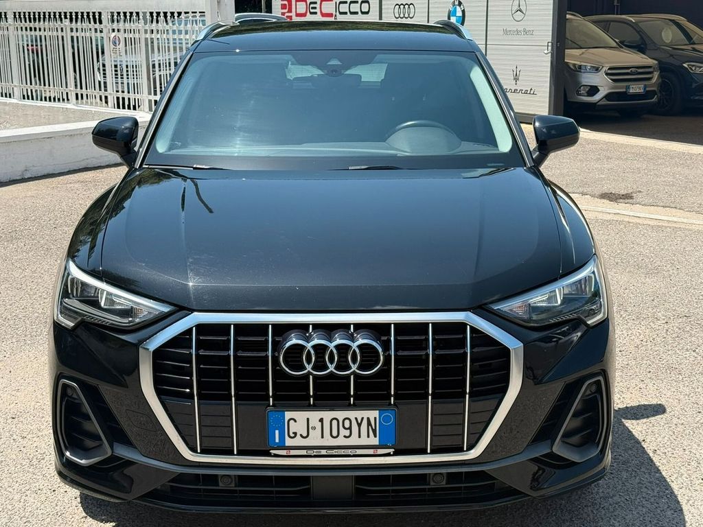 Image of Audi Q3