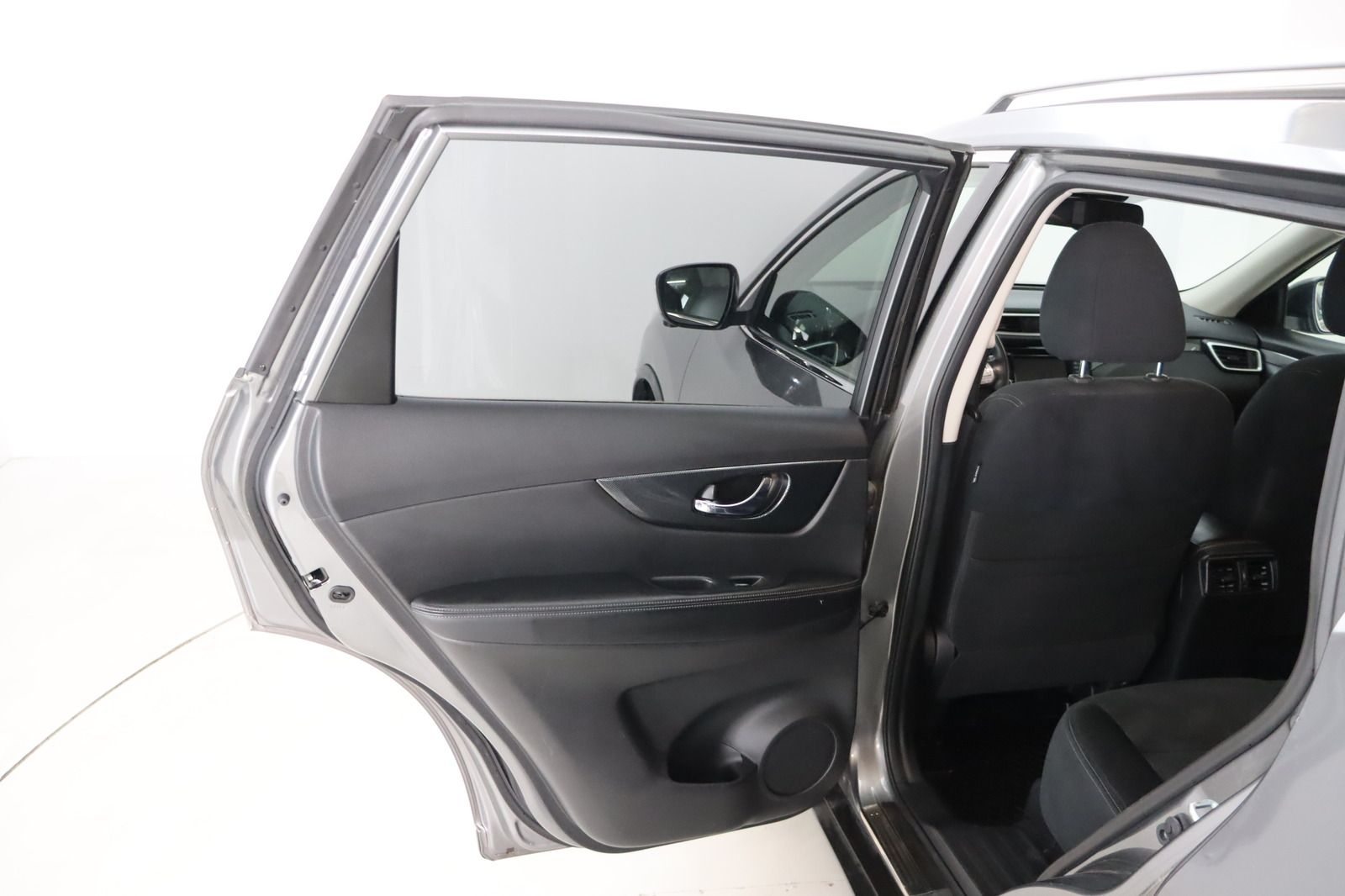 Fahrzeugabbildung Nissan X-Trail 1.6 dCi Automatik