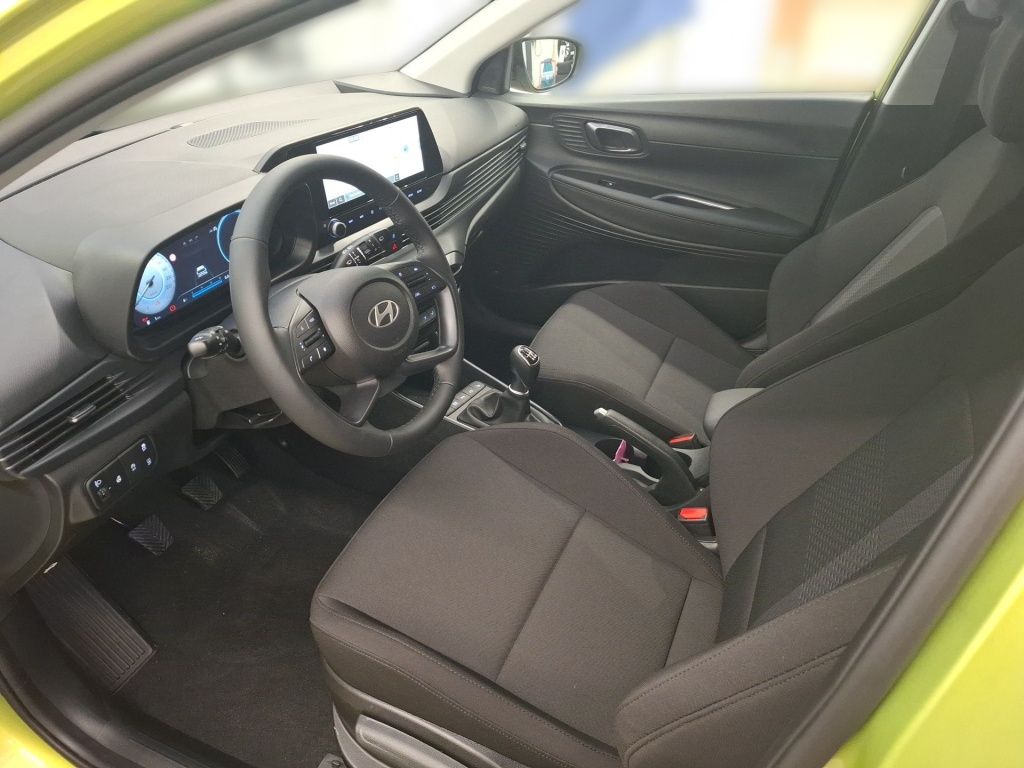 Fahrzeugabbildung Hyundai i20 FL (MY25) 1.0 T-GDI (100 PS) 6-MT 2WD Prime