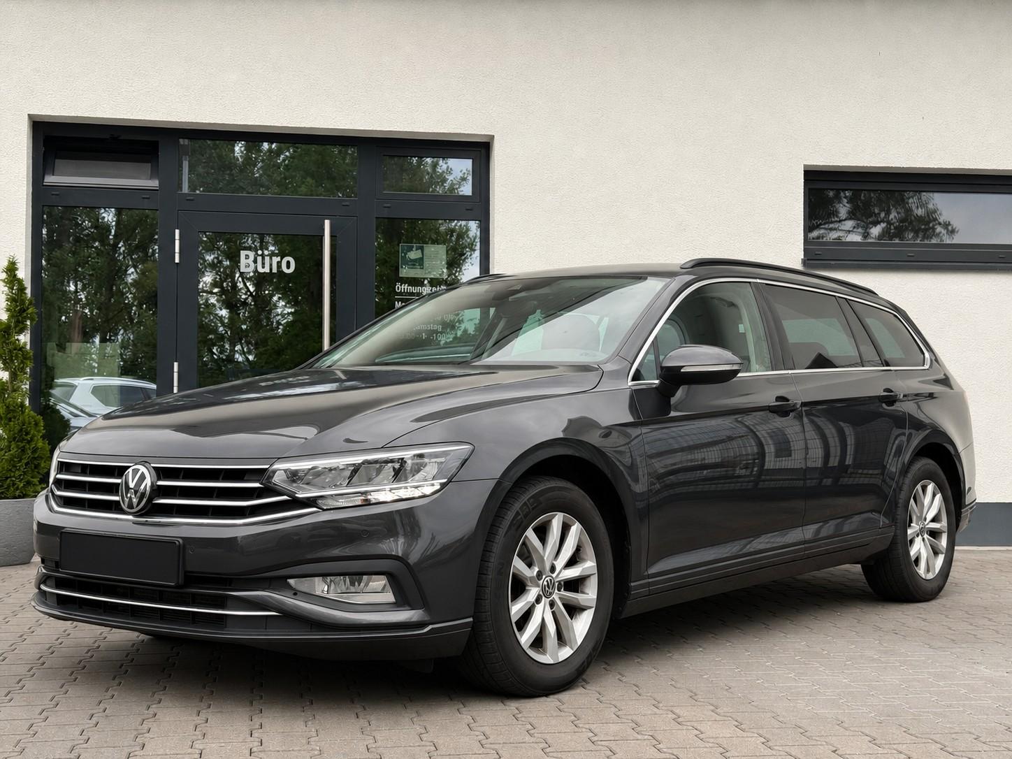 Volkswagen Passat Busi 1.5 TSI DSG ACC+LED+RFK+NAVI+WINTER