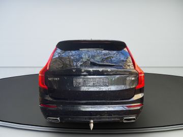 Volvo XC90 - 5