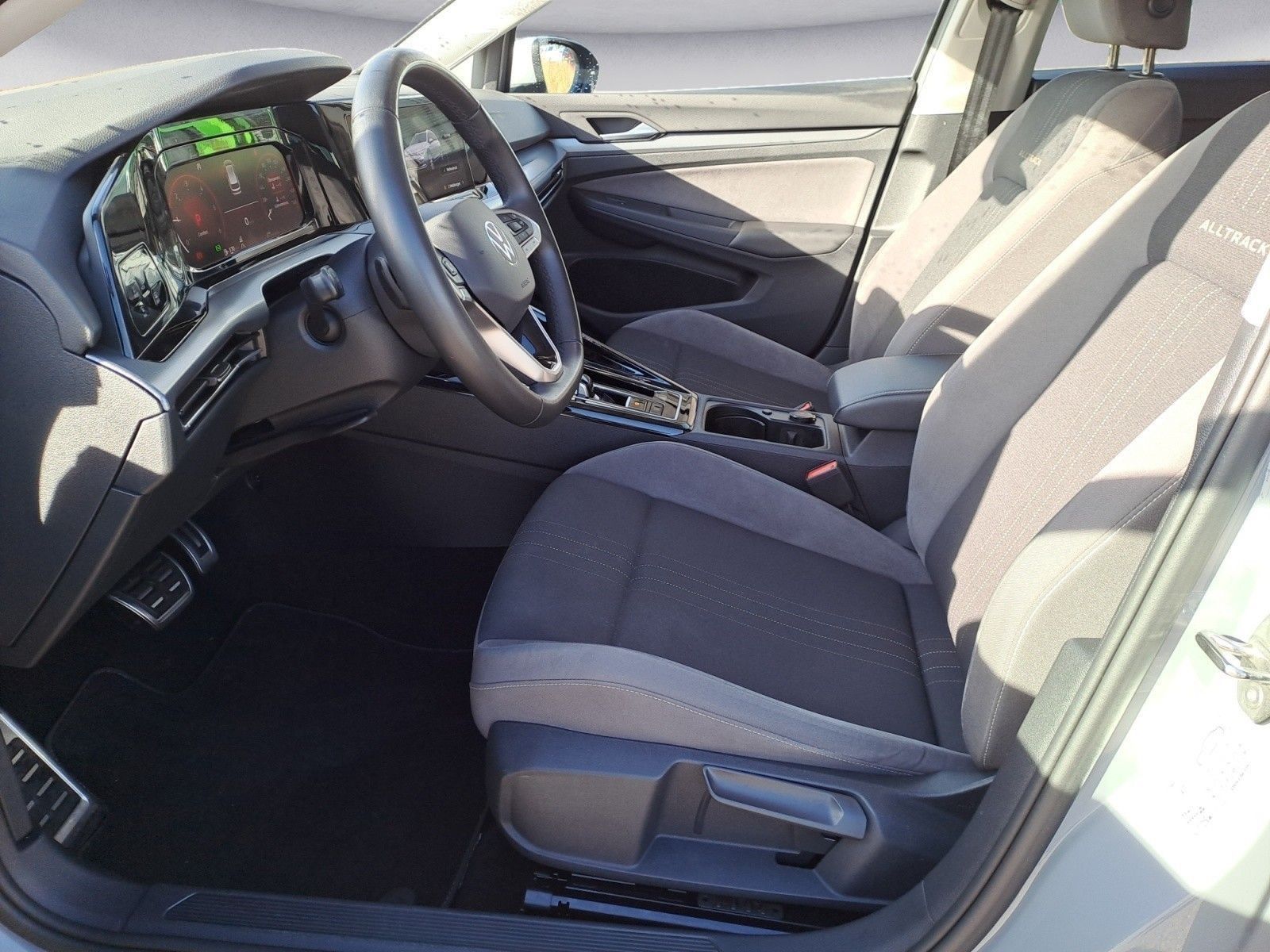 Volkswagen Golf - Bild 8